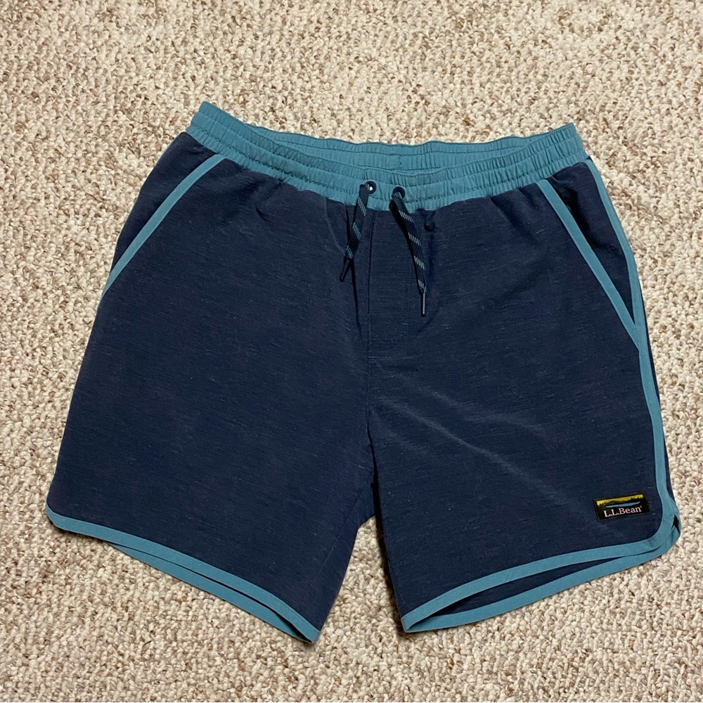 LL Bean shorts with liner